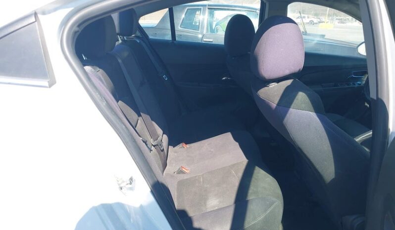 
								2015 Chevrolet Cruze full									