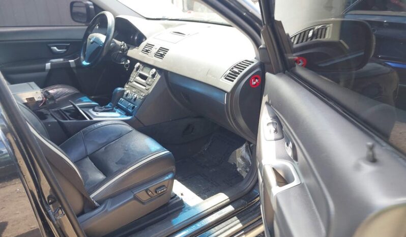 
								2012 Volvo Xc90 full									