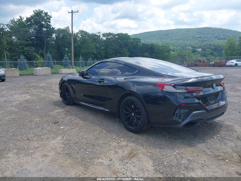 2019 BMW M850i