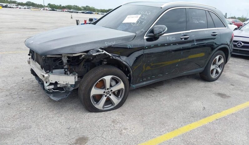 
								2019 Mercedes-benz Glc 300 full									