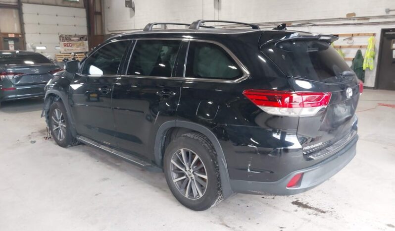 
								2018 Toyota Highlander full									