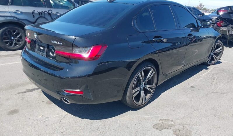
								2022 BMW 3 series full									