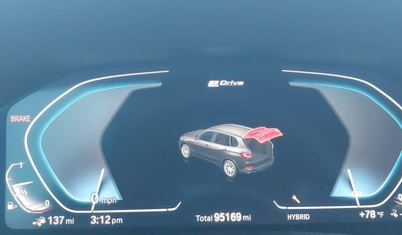 
								2022 BMW 3 series full									