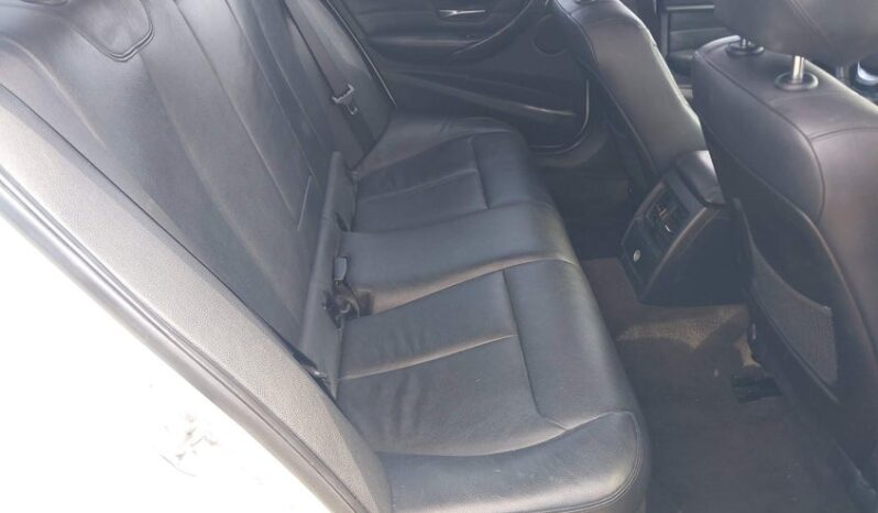 
								2014 BMW 3 series full									