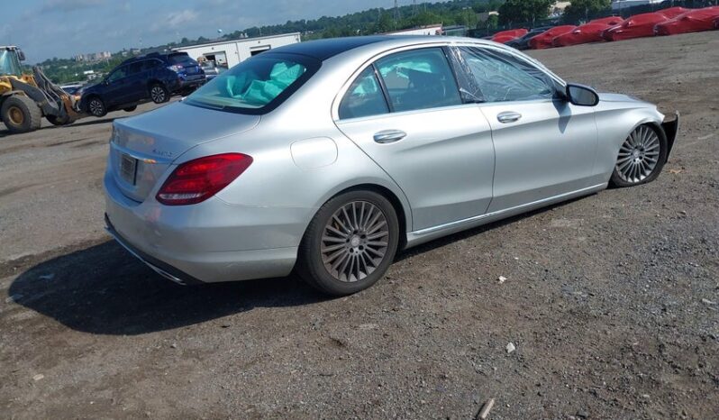
								2015 Mercedes-benz C full									