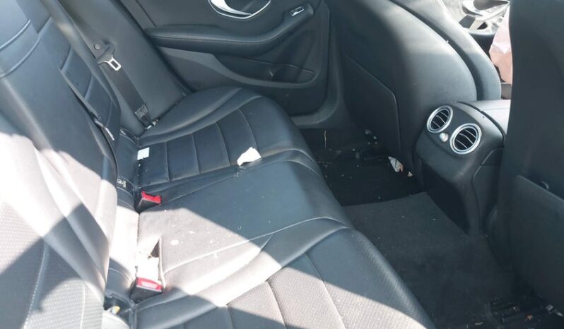 
								2015 Mercedes-benz C full									
