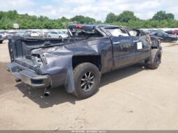 
										2014 Chevrolet Silverado full									