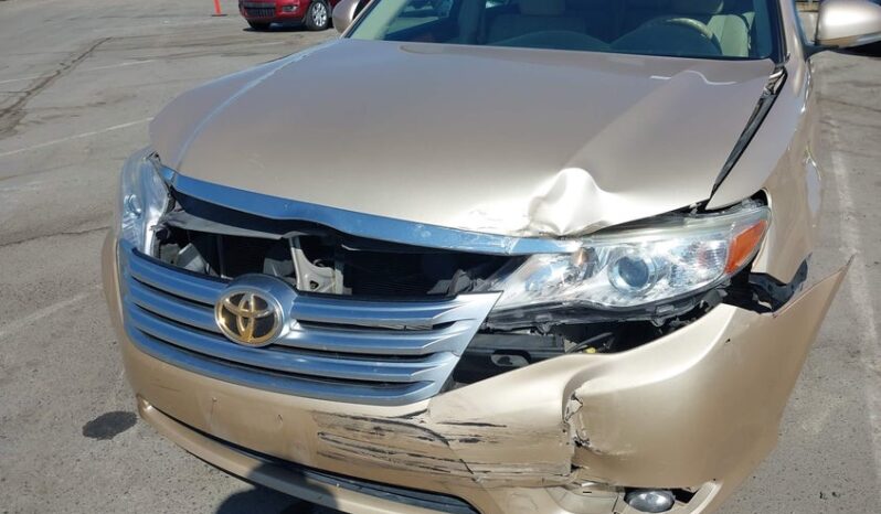 
								2012 Toyota Avalon full									