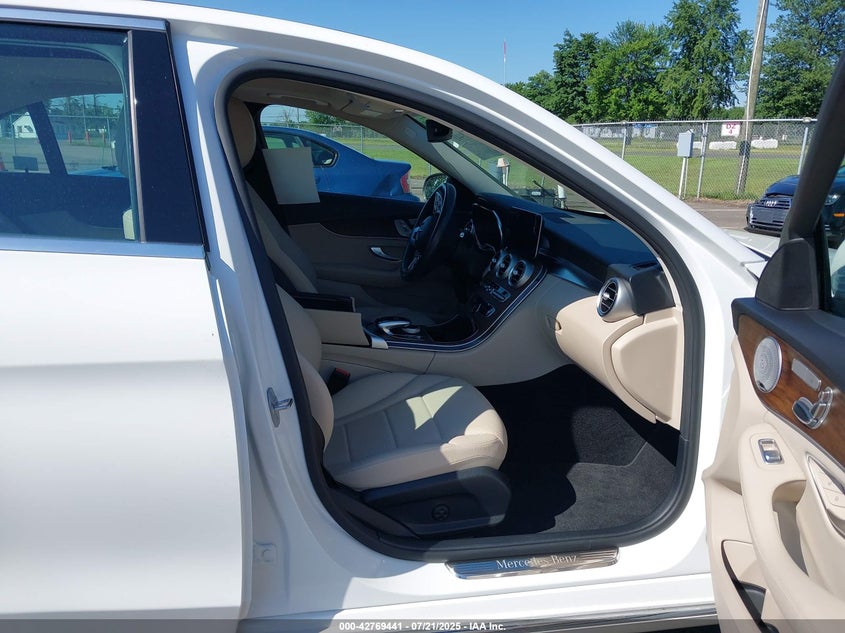 2021 Mercedes-benz C 300