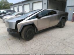 
										2024 Tesla Cybertruck full									