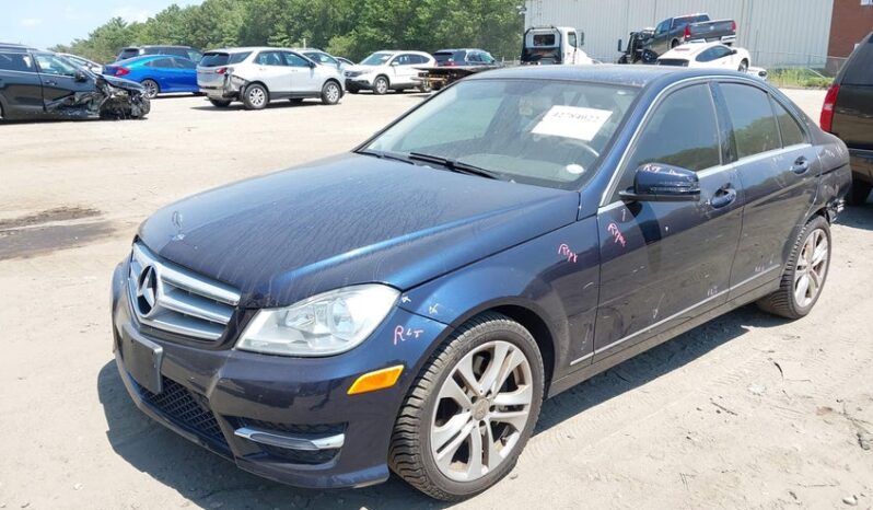
								2013 Mercedes-benz C 300 full									