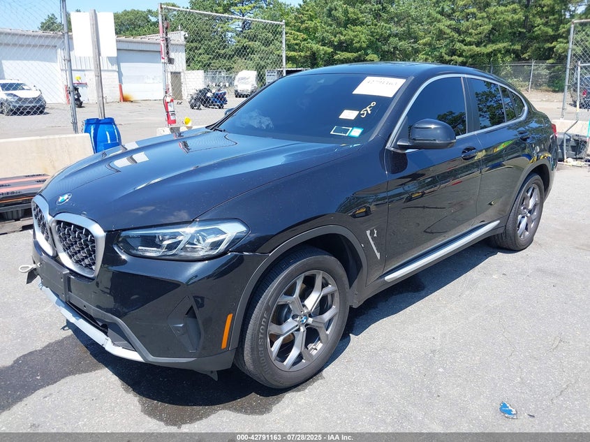 2024 BMW X4