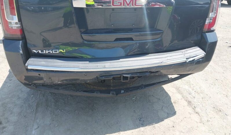 
								2019 Gmc Yukon full									