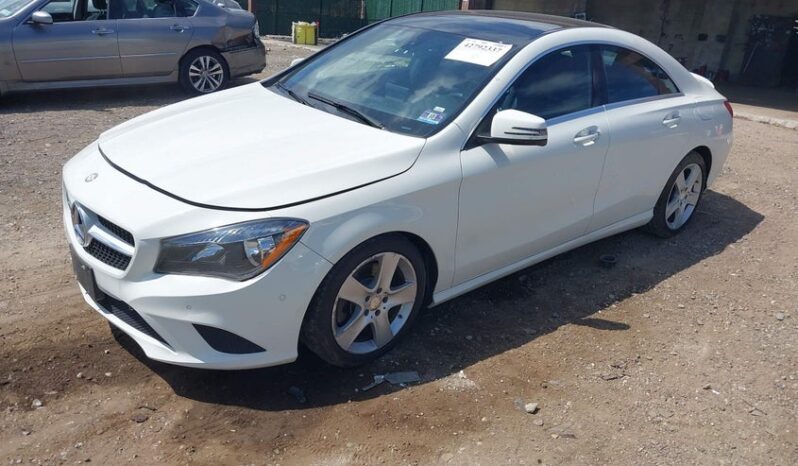 
								2015 Mercedes-benz Cla 250 full									