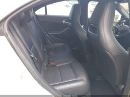 
										2015 Mercedes-benz Cla 250 full									