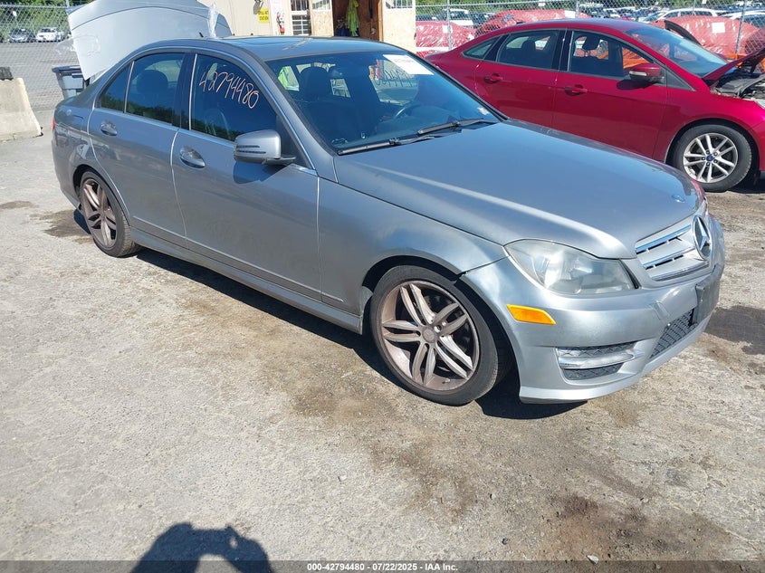 2012 Mercedes-benz C 300