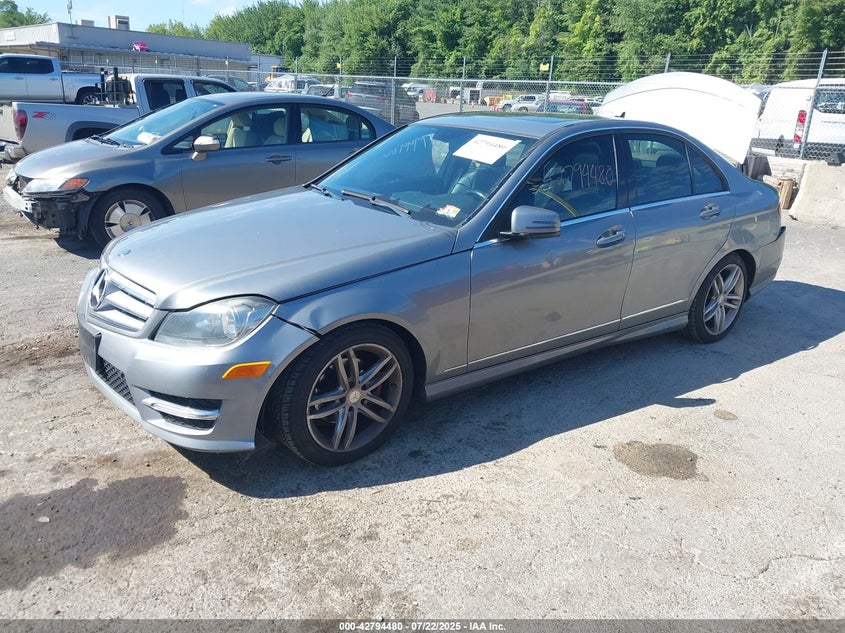 2012 Mercedes-benz C 300