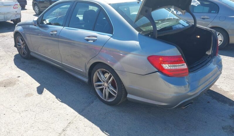 
								2012 Mercedes-benz C 300 full									