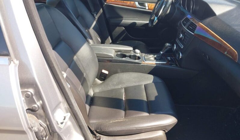 
								2012 Mercedes-benz C 300 full									