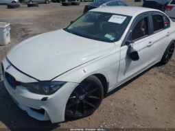 
										2012 BMW 3 series full									