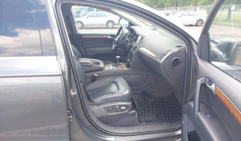 
								2015 Audi Q7 full									
