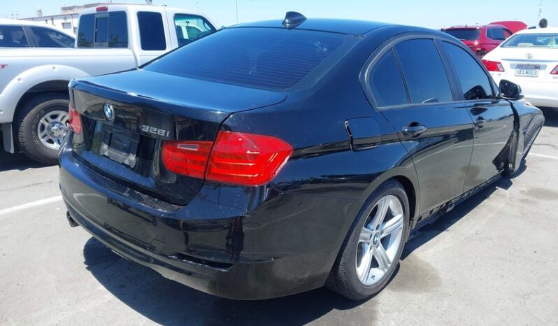 
								2013 BMW 3 series full									