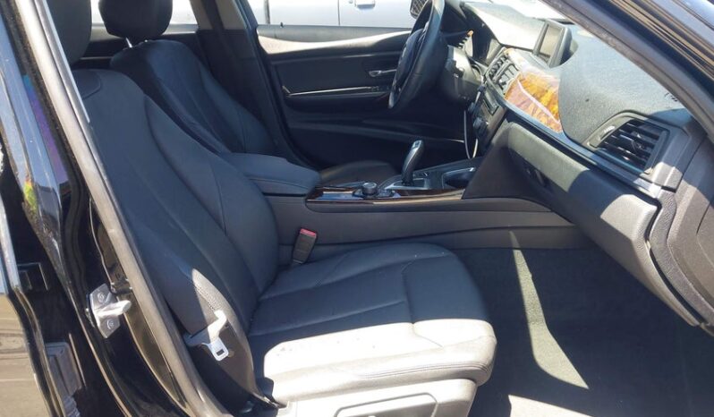 
								2013 BMW 3 series full									