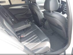 
										2019 BMW 530I full									