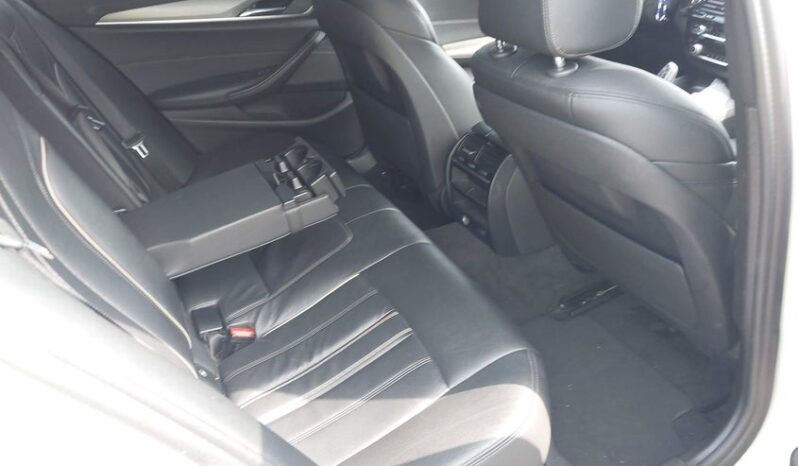 
								2019 BMW 530I full									