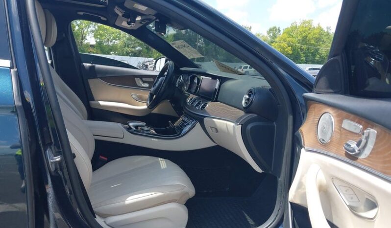 
								2017 Mercedes-benz E 300 full									