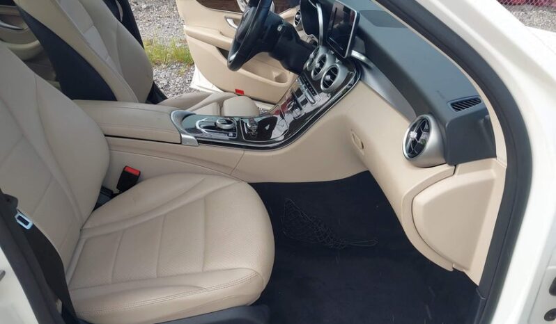 
								2017 Mercedes-benz C 300 full									