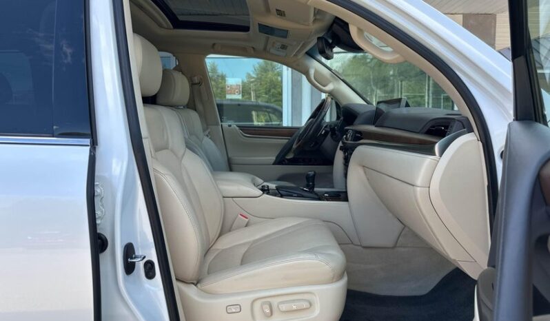 
								2017 Lexus Lx full									