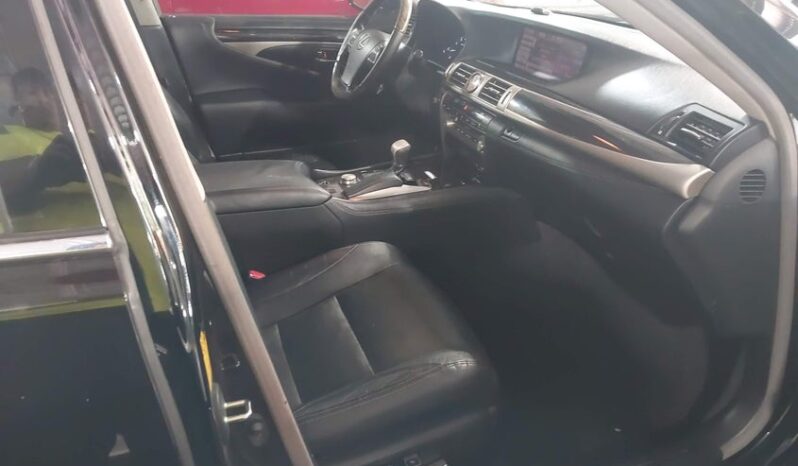 
								2013 Lexus Ls 460 full									