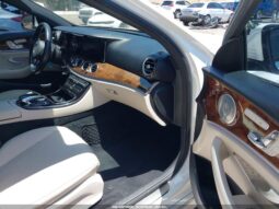 
										2017 Mercedes-benz E 300 full									