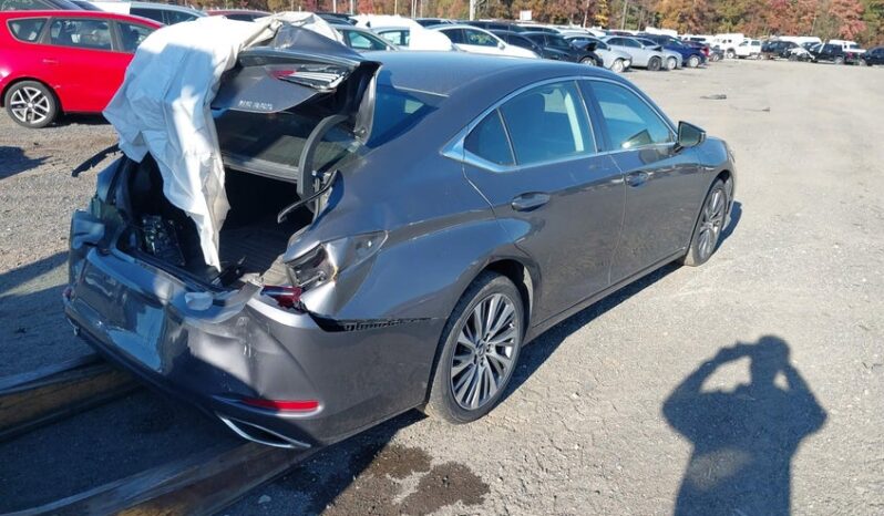 
								2020 Lexus Es 350 full									