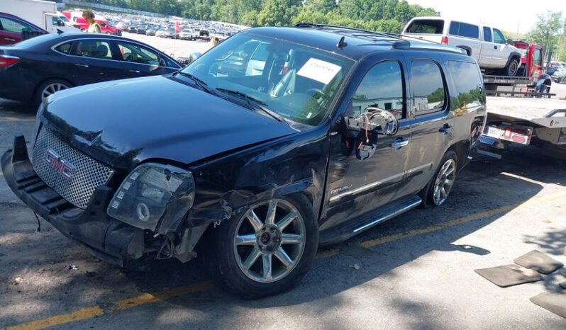 
								2012 Gmc Yukon full									