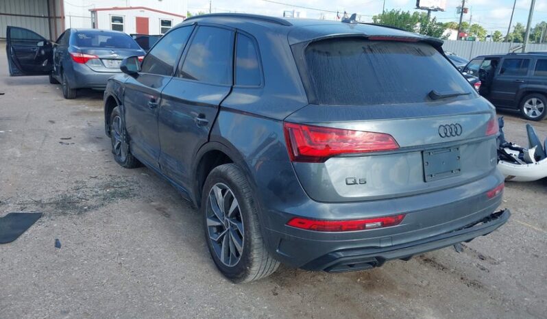 
								2024 Audi Q5 full									