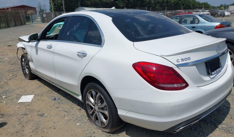 
								2015 Mercedes-benz C 300 full									