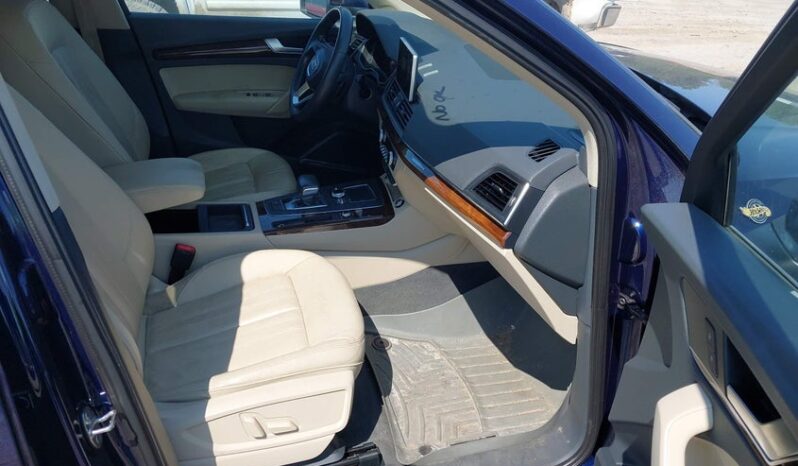 
								2018 Audi Q5 full									