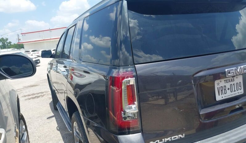 
								2016 Gmc Yukon full									