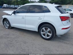 
										2020 Audi Q5 full									