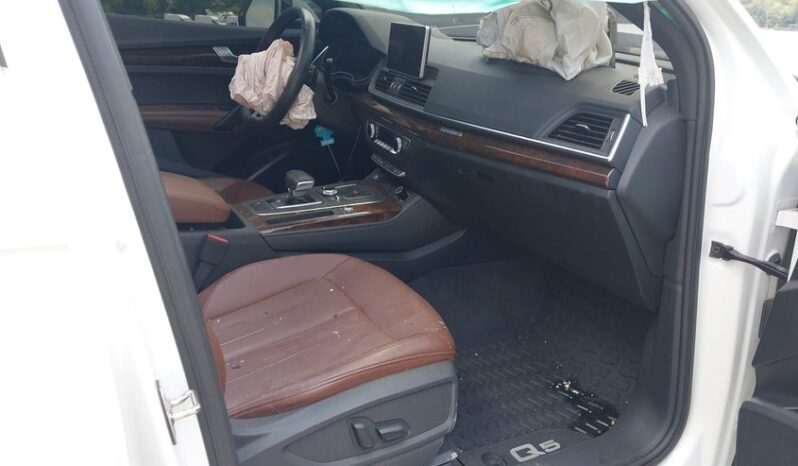 
								2020 Audi Q5 full									