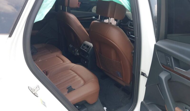 
								2020 Audi Q5 full									