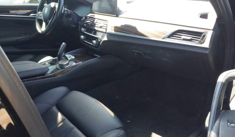 
								2020 BMW 530I full									