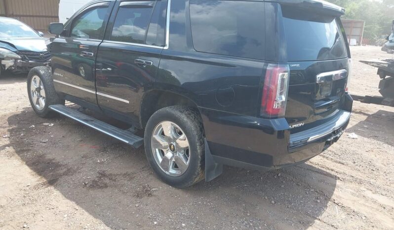 
								2017 Gmc Yukon full									