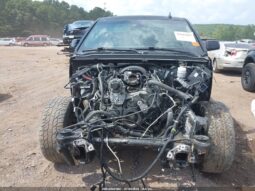 
										2017 Gmc Yukon full									