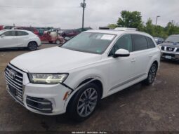 
										2017 Audi Q7 full									