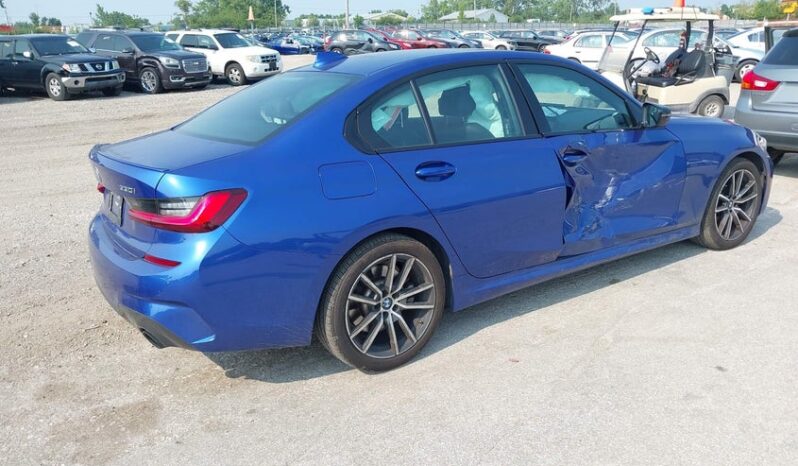 
								2022 BMW 3 series full									