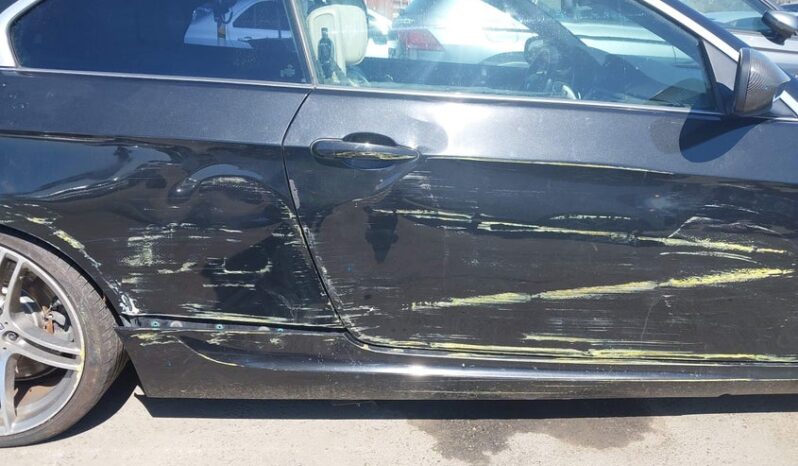
								2013 BMW 3 series full									