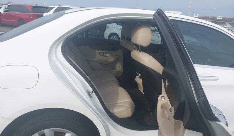 
								2019 Mercedes-benz C 300 full									